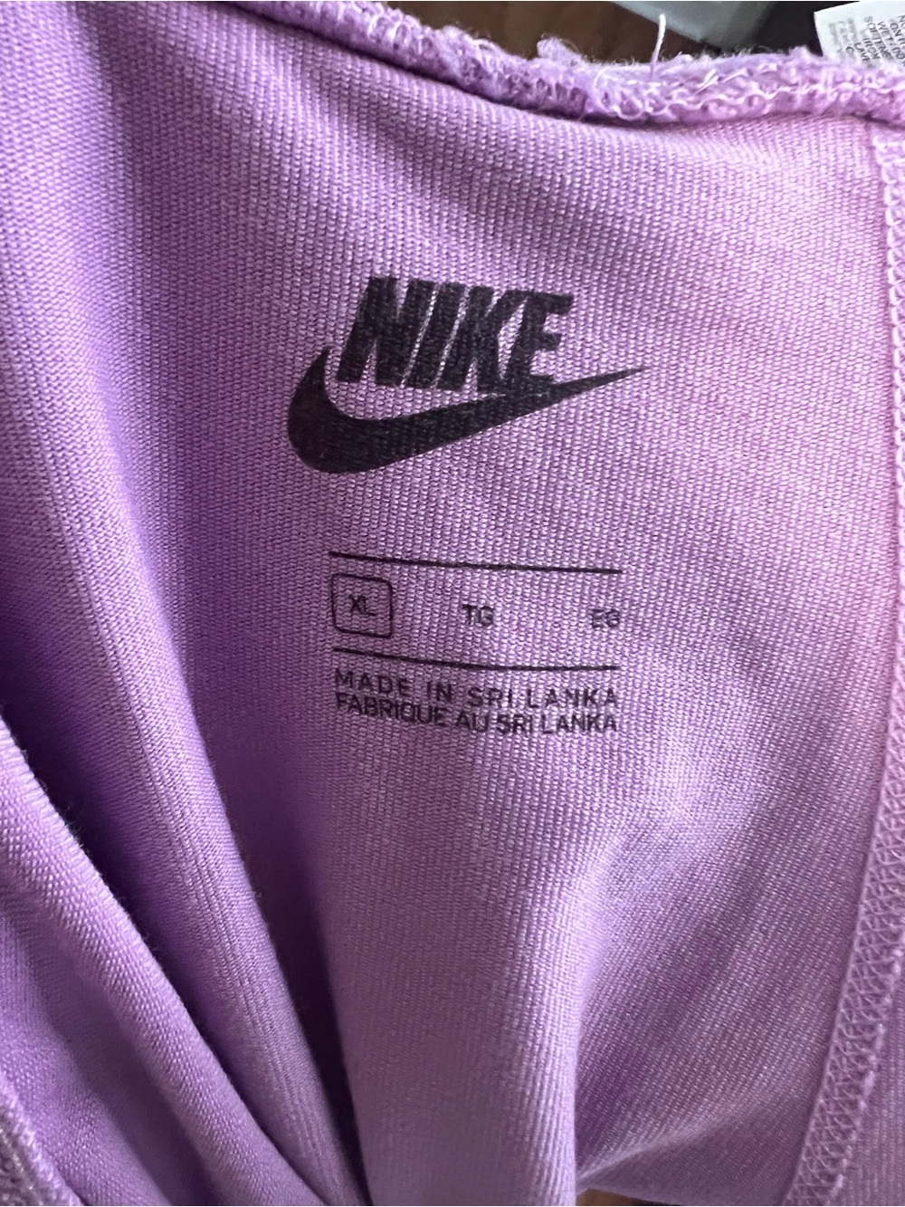 #1024 Nike XL Just Do It Graphic Tee & Purple 10” Biker Shorts 2 Piece Set - Picture 4 of 8
